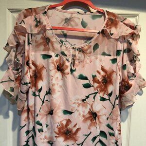 Lightweight top fashioned with cold-shoulder ruffle sleeve Womens L